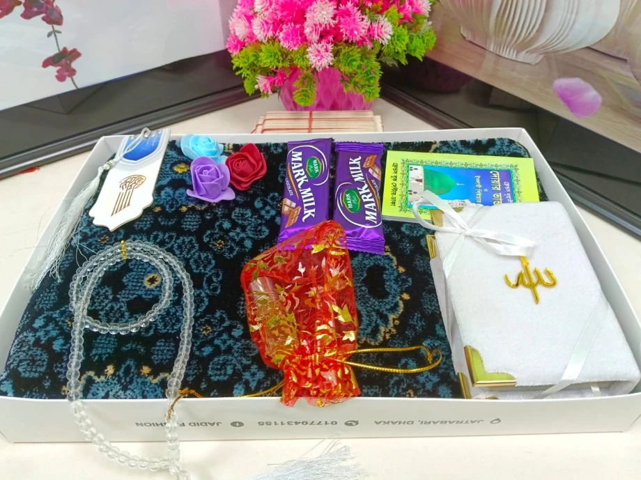 স্টুডেন্ট প্যাকেজ